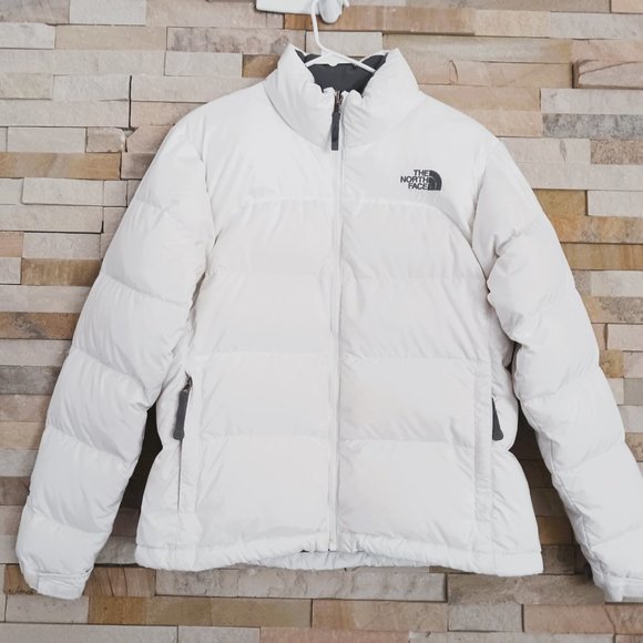 North Face White Medium 96 Retro Nuptse 
